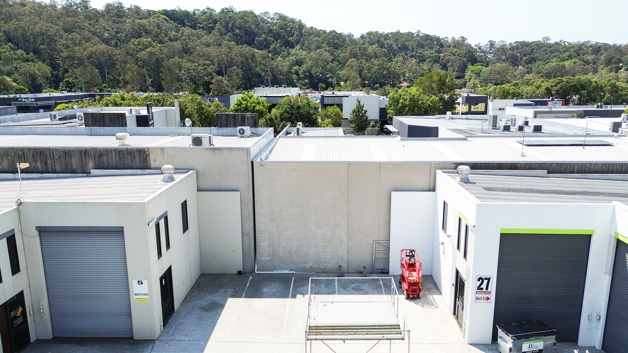 after pressure cleaning wall